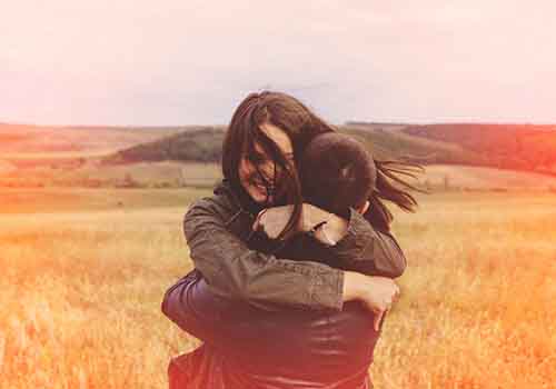 Aquarian women love deeply