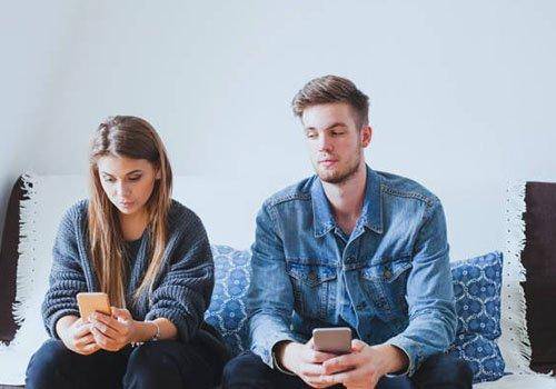 manipulative husband spies on you
