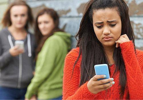 some post of people make you to unfriend them from social media