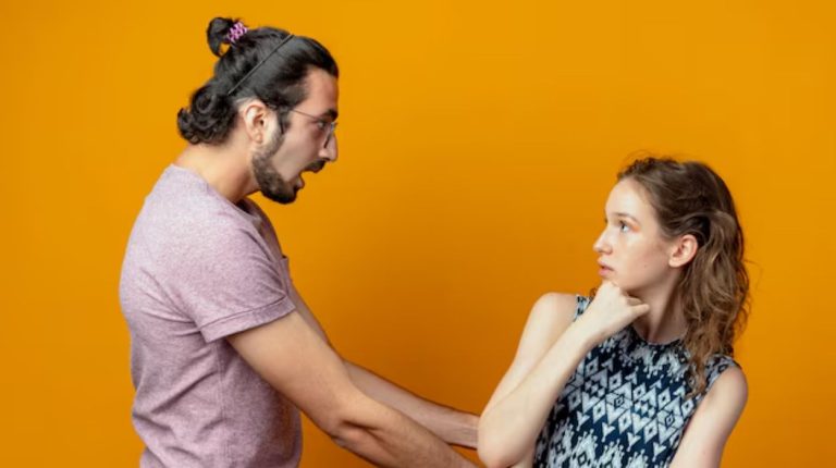 Things Not To Do On A First Date To Make The Right Impression