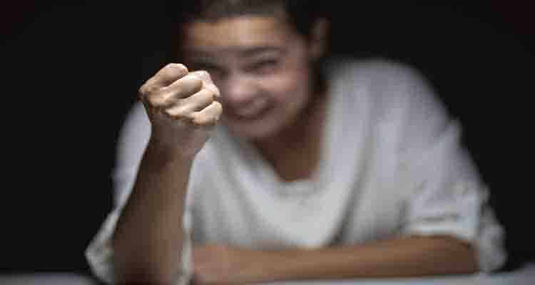signs of insecurity list of female insecurities