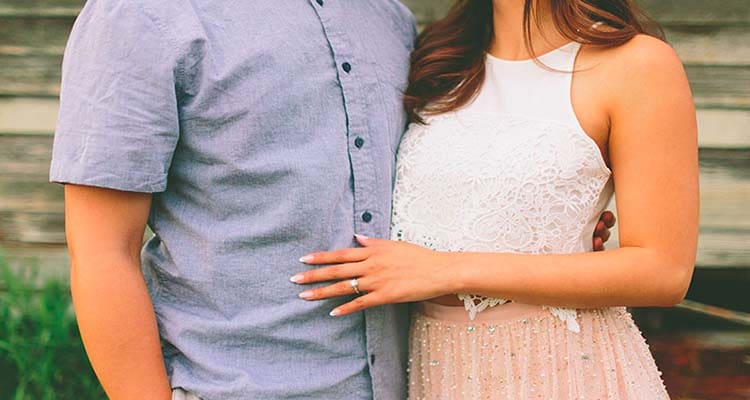 Anh ấy muốn kết hôn với bạn