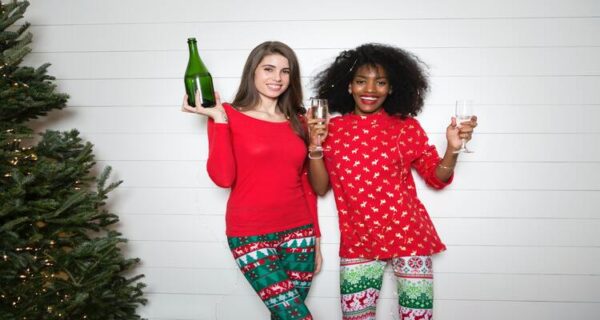 12 Things To Consider While Gifting At The Workplace   Christmas Gift For Coworkers - 66
