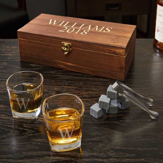 Round Rocks Whiskey Gift Set