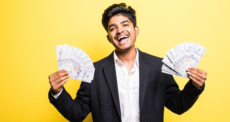 signs he is a gold digger