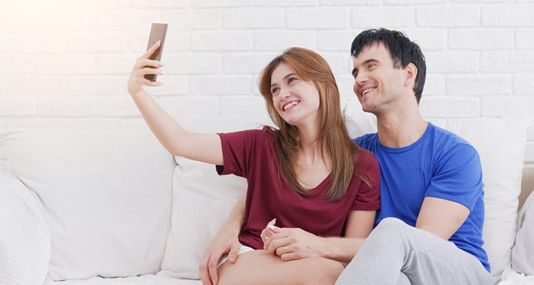 10 Things Couples In Live In Relationships Will Relate To - 8