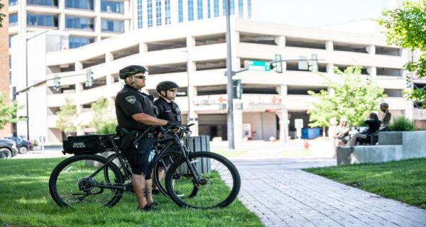 dating a cop advice