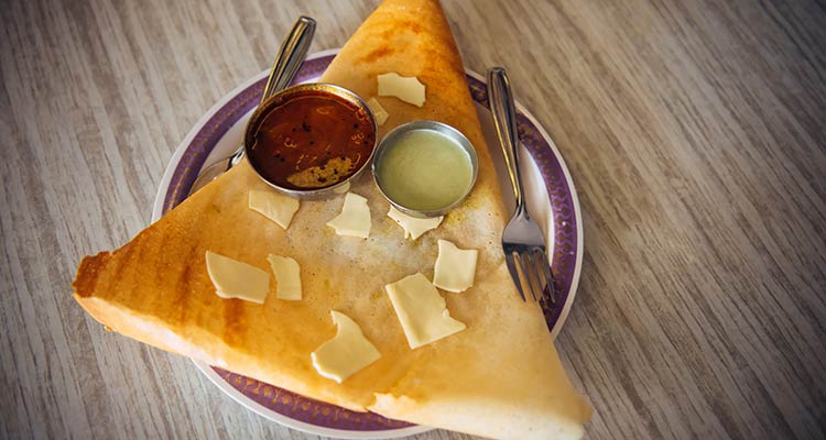 indian dish-cheese dosa