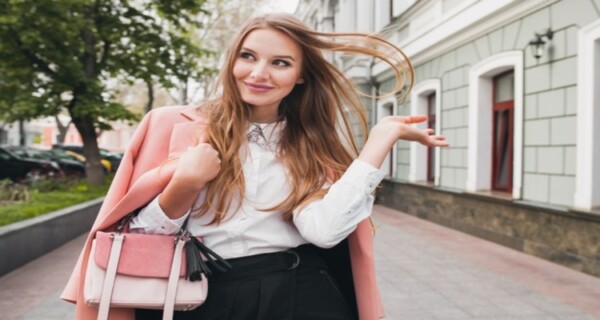 What makes a woman attractive to a man?