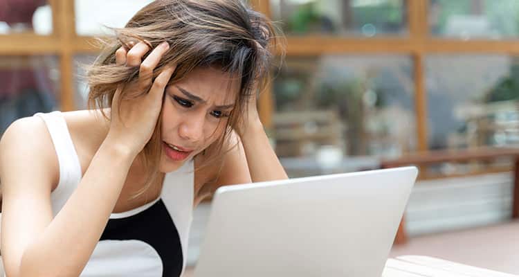 A large number of online and offline information sources to help you dig deeper into your potential date.