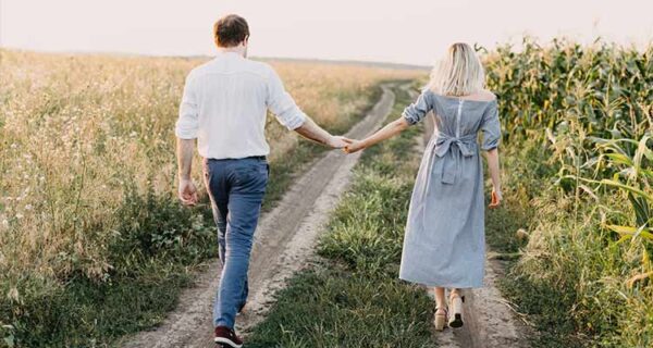 signs that a man is pursuing you