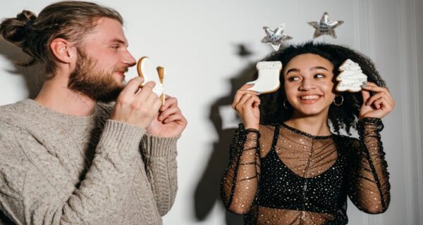 21 Most Romantic Christmas Proposal Ideas - 24