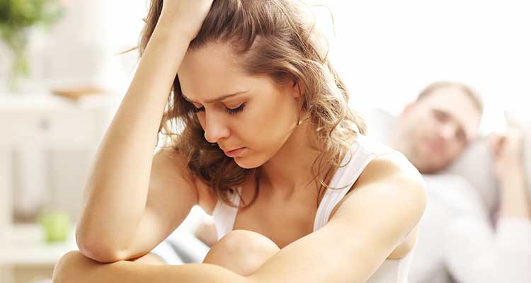 signs your husband is not in love with you