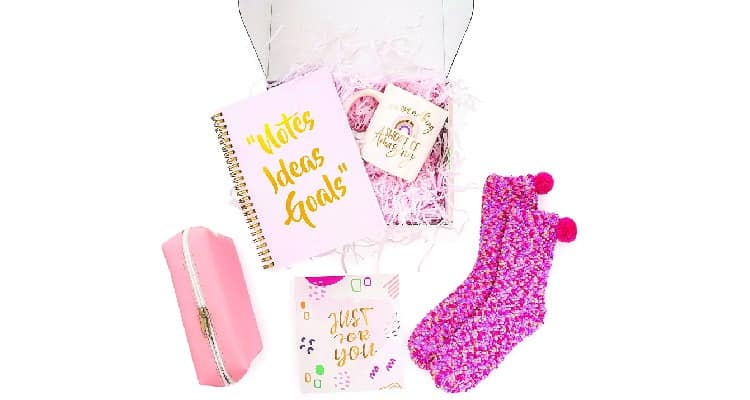 54 Unique Best Friend Gifts - Touching Gifts for BFFs