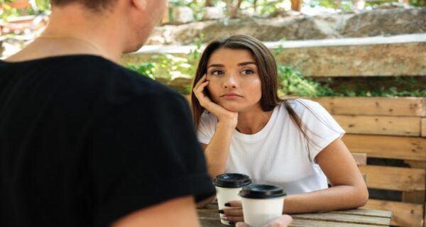 Why do men mansplain on first dates? 