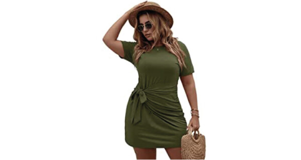 plus size first date outfit - t-shirt dress