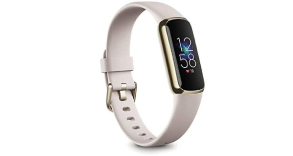 fitbit luxe smart tracke