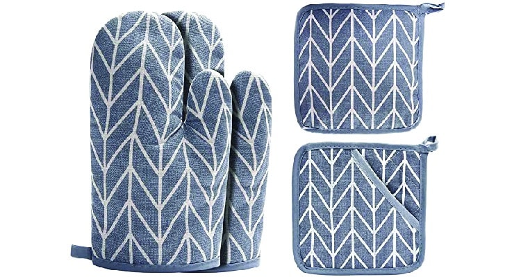 gifts for home cooks oven mitts