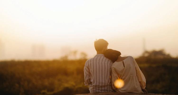 Love Addiction Meaning Signs How To Overcome It