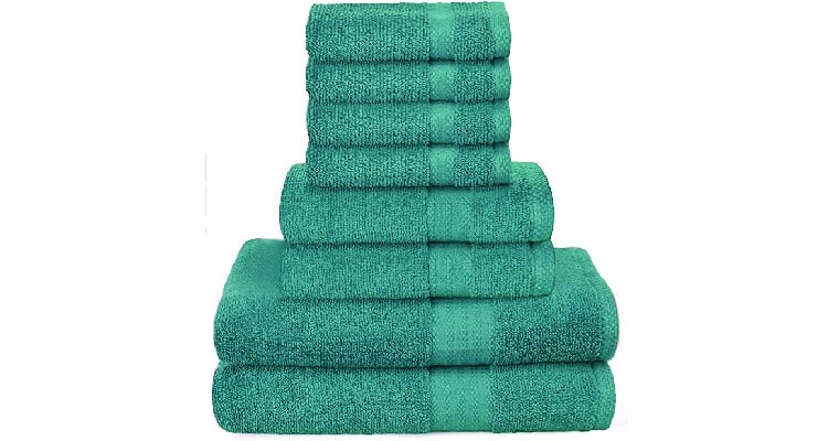 Good housewarming gifts for couples - Luxury towels 