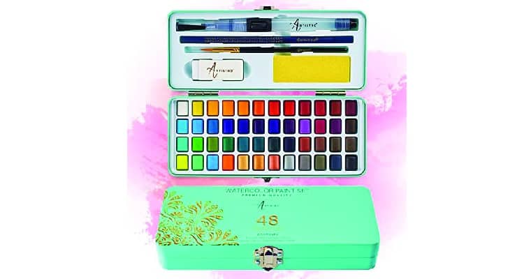 35 Useful Gift Ideas for Camping Lovers and Outdoorsy People - watercolor set