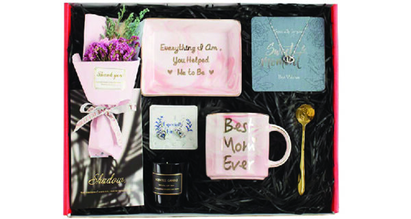 Birthday gifts for mom: Gift set