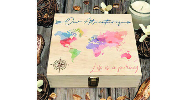 engagement gifts for gay couples - keepsake box