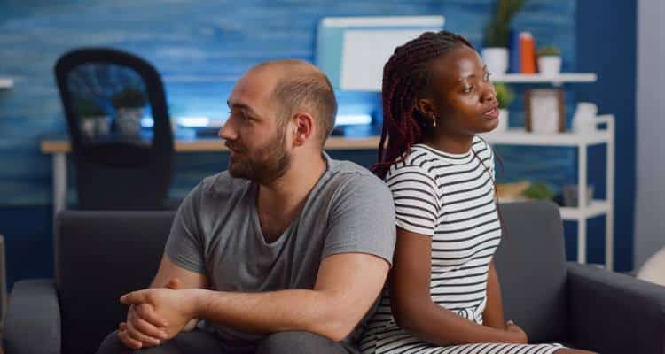 9 Reasons Your Girlfriend Is Mean To You And 5 Things You Can Do 2 "I do everything for my girlfriend and get nothing in return"