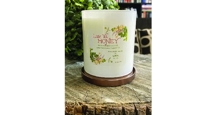 perfect gift for aries - candle