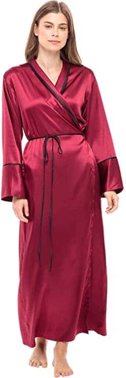 Long satin robe with piping detailing