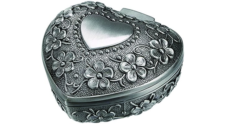 heart-shaped jewelry box