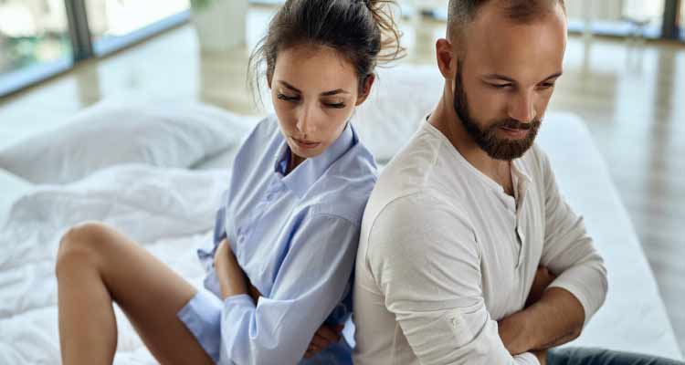signs your wife has checked out of the marriage