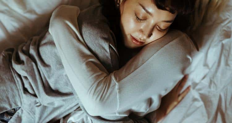 how to be emotionally mature in a relationship
