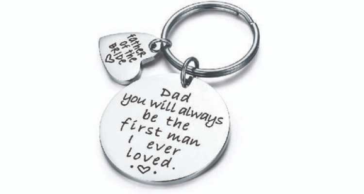 30 Meaningful father of the bride gift ideas - keyring