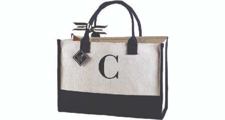 Useful gifts for mom's birthday: Tote bag