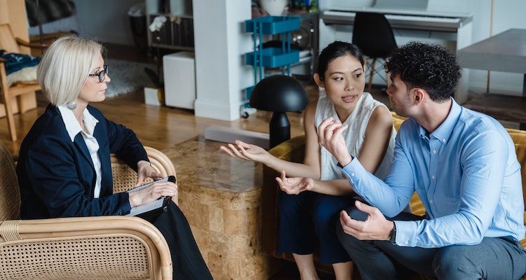 The Toxic Behavior You Must Avoid 3 forms of contempt in a relationship